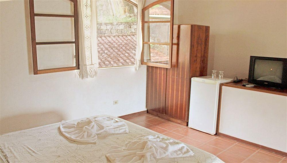 Pousada Aporan Ilhabela Exteriör bild